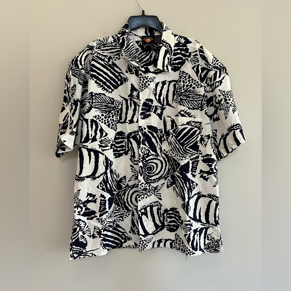 Beach Gear Vintage Cotton Short Sleeve Button Down Fish Shirt RARE, L